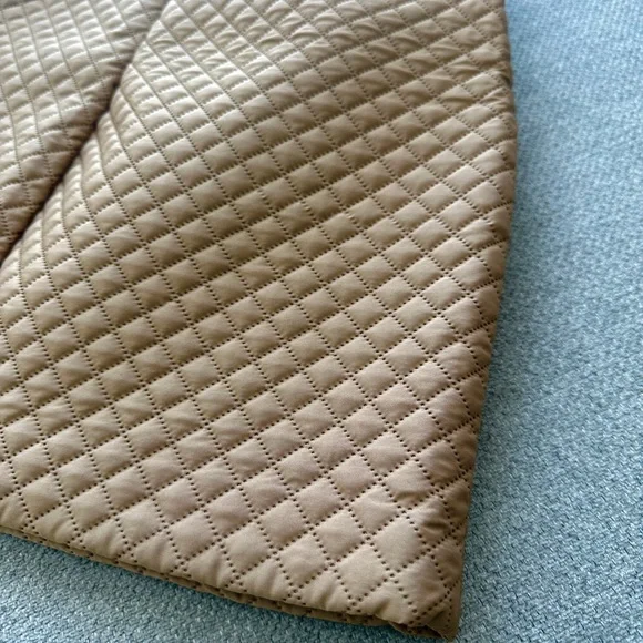 Storets Journey Embossed 2-Piece Set. - Picture 3 of 4